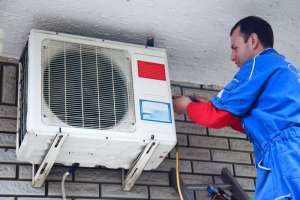24/7 and Emergency HVAC Near Village Of Palm Springs, FL | Air Conidtioning and Heating Contractors